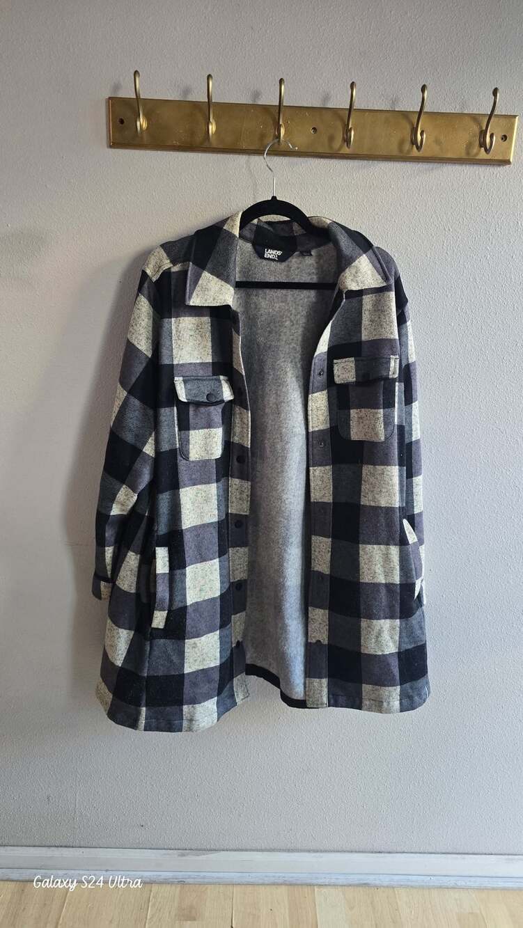 Lands' End Plaid Shacket Size 2X 20W-22W Black White Fleece Jacket